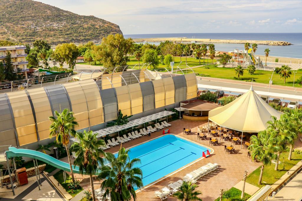 Grand Akca Hotel Gazipasa Buitenkant foto